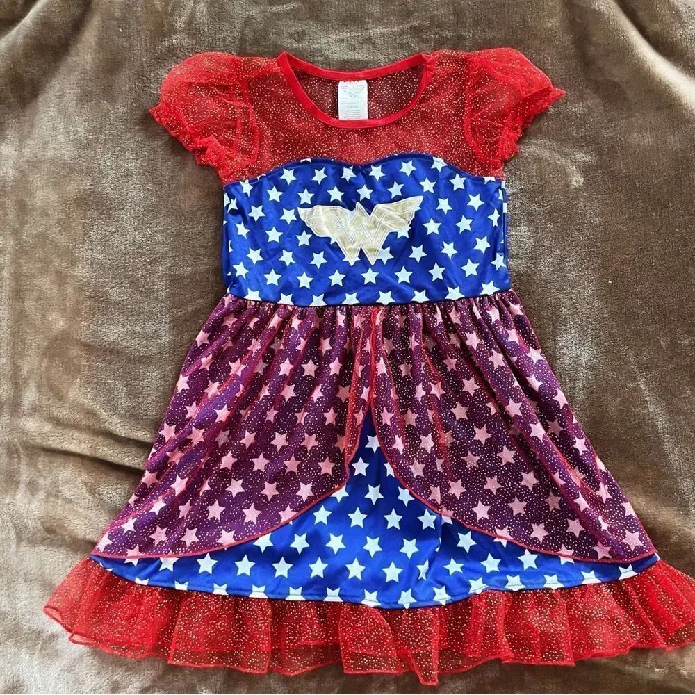 Wonder Woman Girls Costume Dress with Glitter and Tulle Size 6/6x